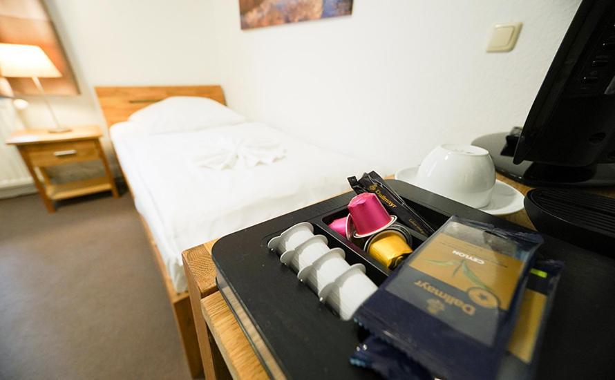 Hotel Waldhalle เมิล์น ภายนอก รูปภาพ